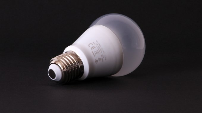 bulbs_led_pear_lamp